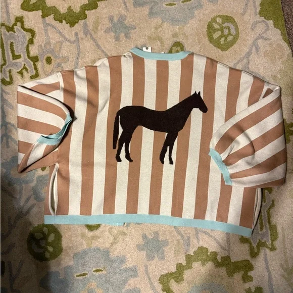This is a BEL KAZAN open-front cardigan featuring a prominent horse on the back - Picture 2 of 2